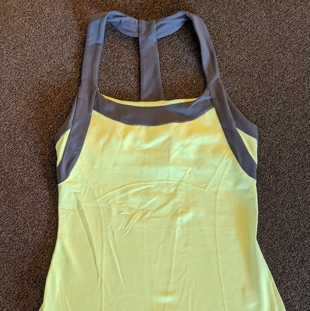 ALO YOGA Racerback Tank w/Built-In Bra